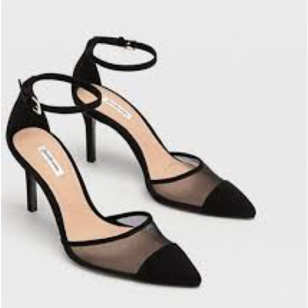 Stradivarius sandals size 38